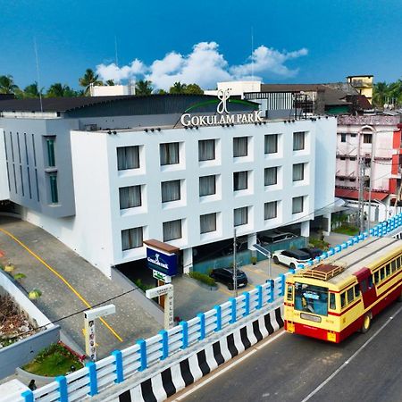Gokulam Park Guruvayur Hotel ภายนอก รูปภาพ