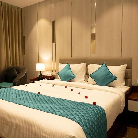 Gokulam Park Guruvayur Hotel ภายนอก รูปภาพ