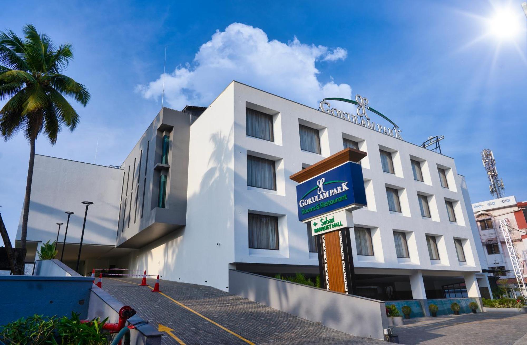 Gokulam Park Guruvayur Hotel ภายนอก รูปภาพ